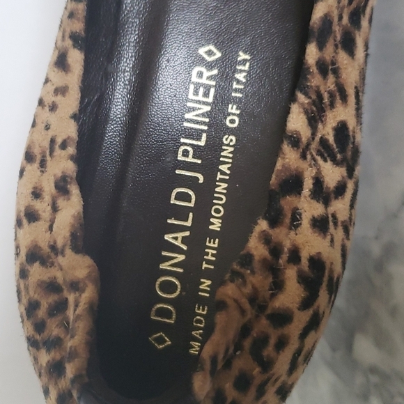 Donald J. Pliner Leopard Print Arlie Square Toe Ballet Flats, Size 6.5 - Picture 6 of 10